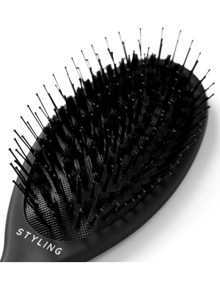 Peniculus stylingborste för skonsam utredning och styling, med en kombination av naturliga och nylonborst