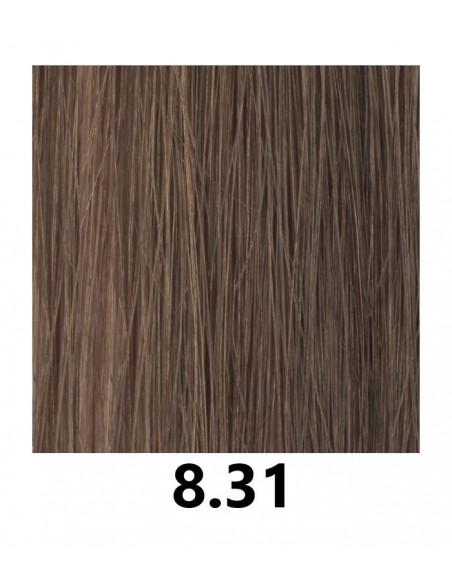 FÄRGKLÄDER 8.31