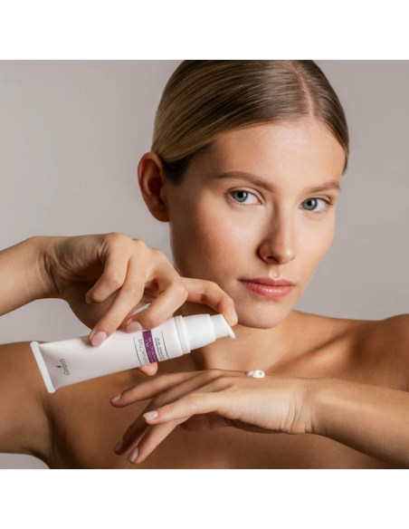 LUMINACTIVE Kräm för intensivt lyftande och föryngrande effekt SPF30 50ml